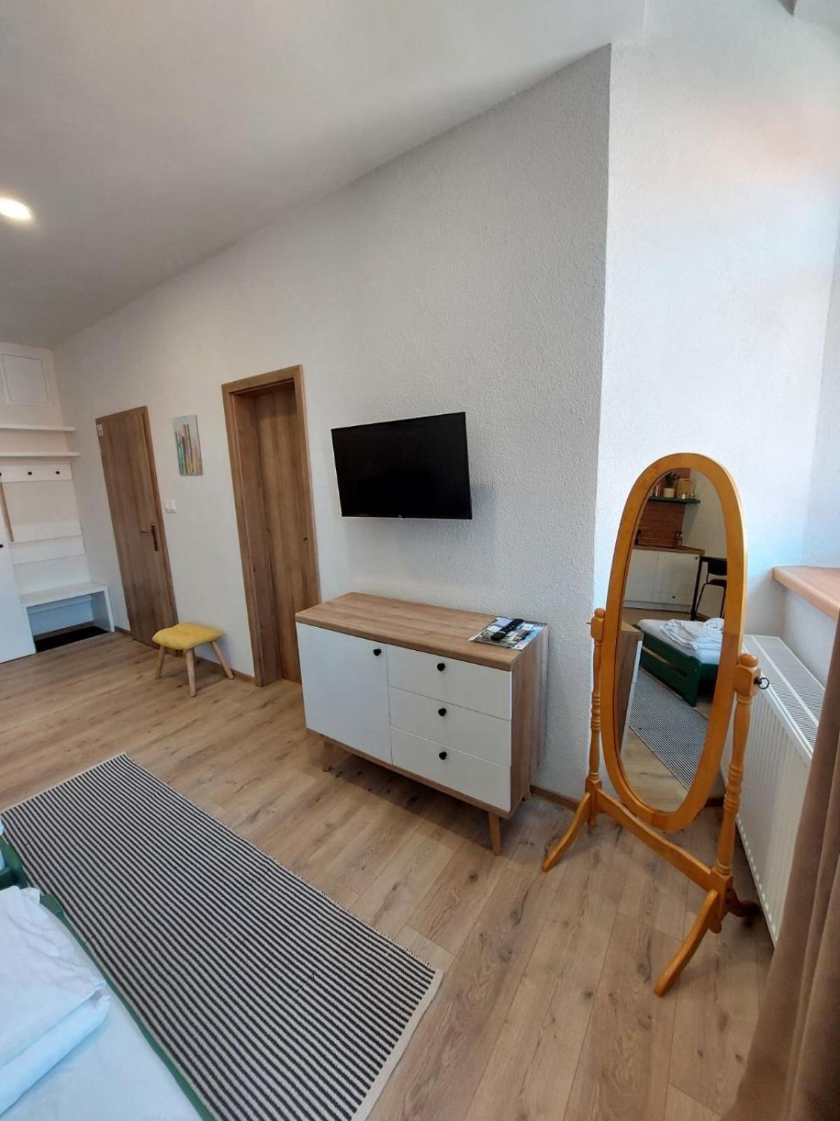 Alipoint Apartments Spišské Podhradie Dış mekan fotoğraf