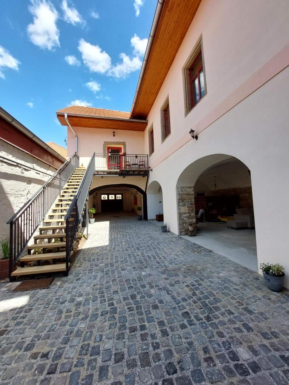 Alipoint Apartments Spišské Podhradie Dış mekan fotoğraf